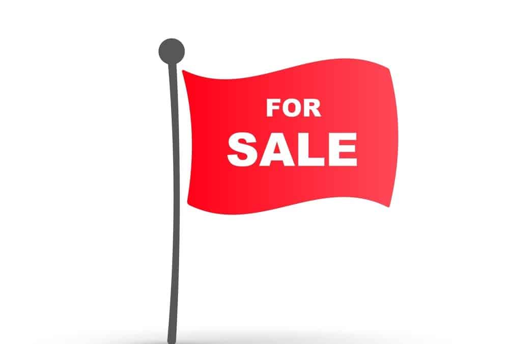 Red,Flag,Icon,For,Sale,Illustration
